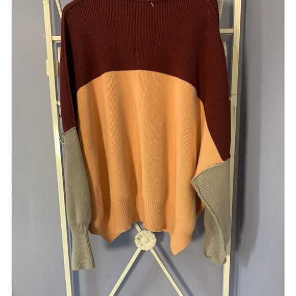 Oversize md Free People Red and Orange Colorblock Pullover Sweater - Picture 8 of 12